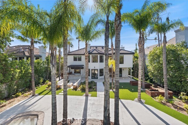 Building Photo - 17437 Oak Creek Ct