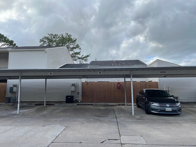 Building Photo - 6401 Deihl Rd