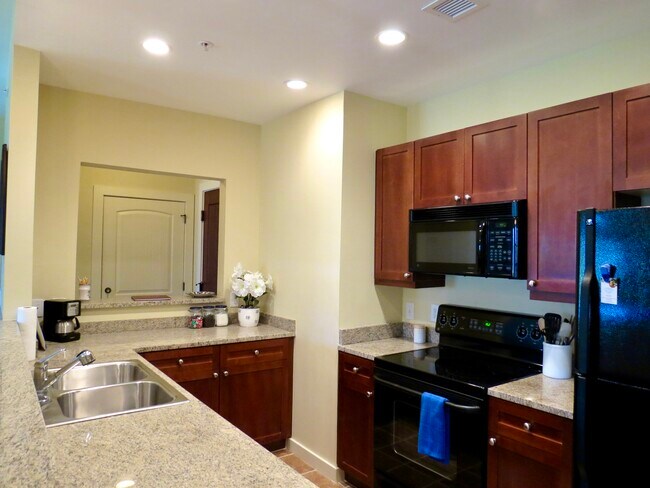 Building Photo - 955 Registry Blvd