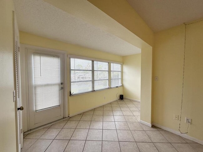 Building Photo - 4533 Marine Pkwy