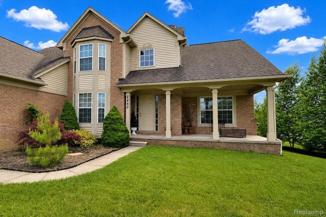 Building Photo - 4890 Spring Meadow Dr