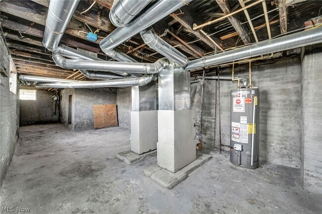 Building Photo - 3438 E 140th St
