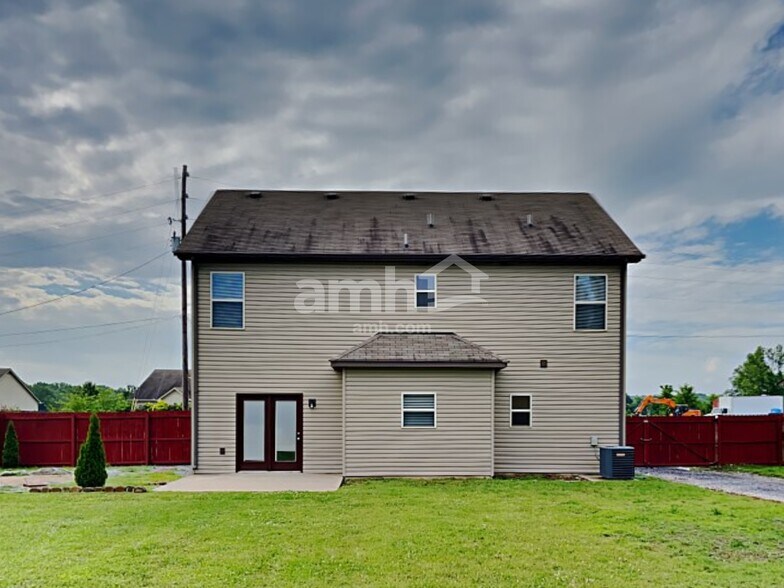 Building Photo - 1034 Shallow Water Way