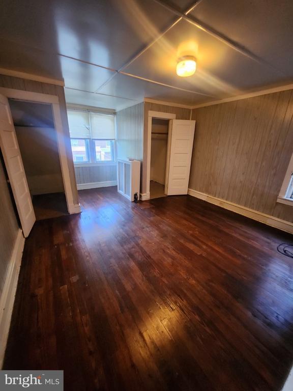 Building Photo - 69 S 7th St