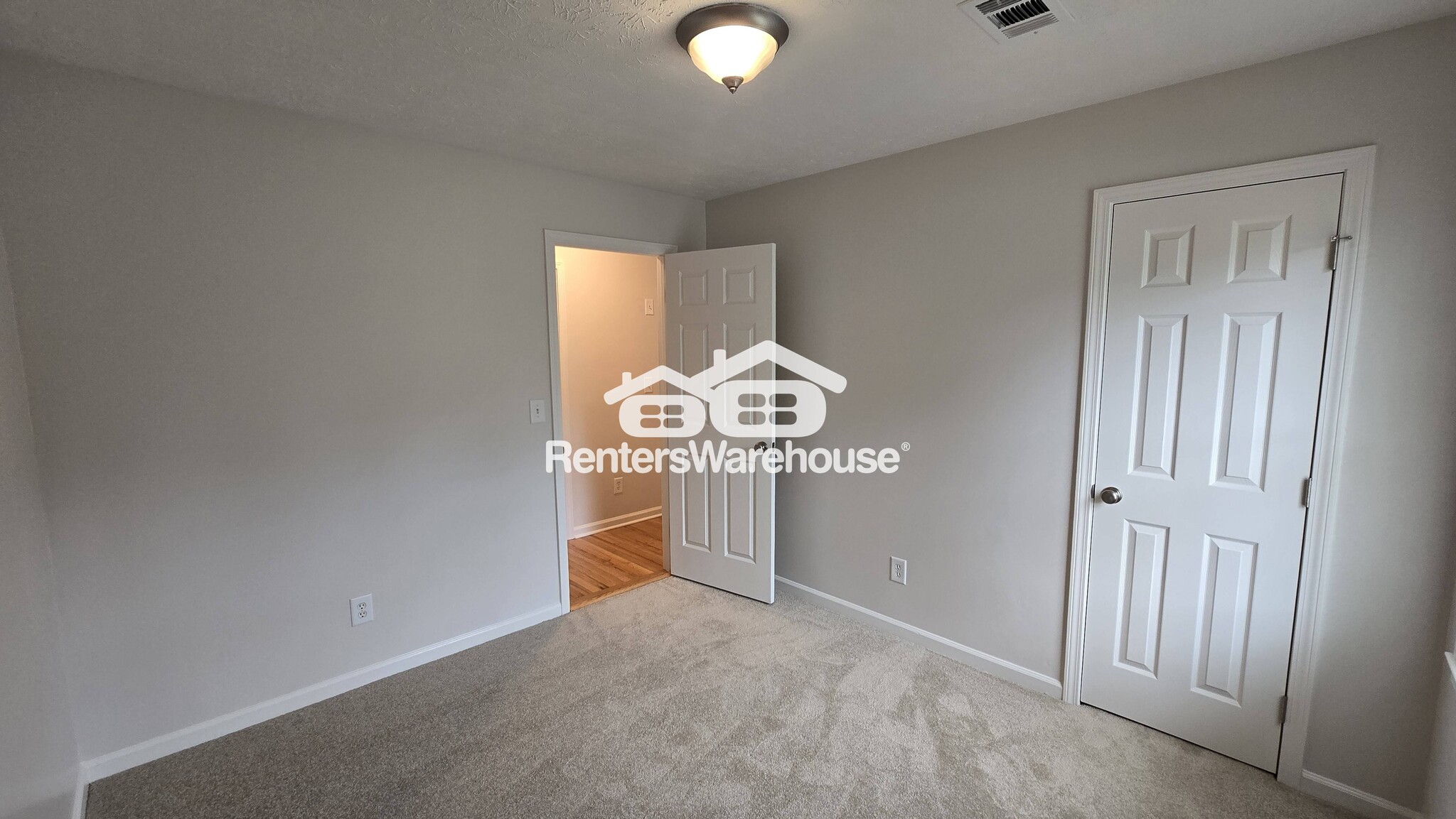 Building Photo - 3437 Stanford Cir
