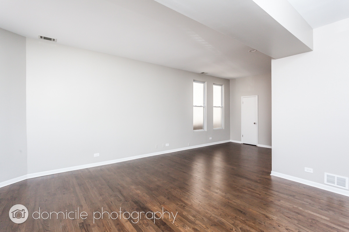 Building Photo - 1057 W Cornelia Ave