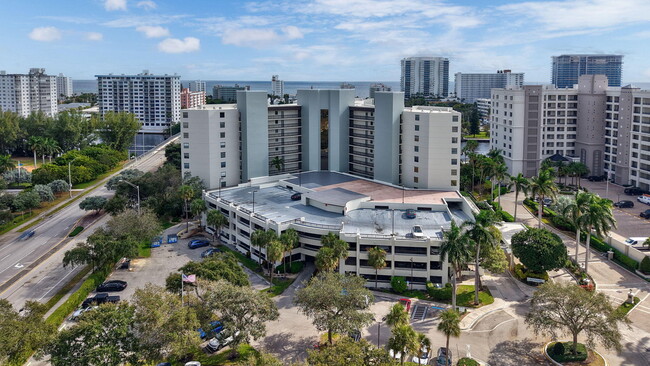 Building Photo - 2900 NE 14th Street Causeway