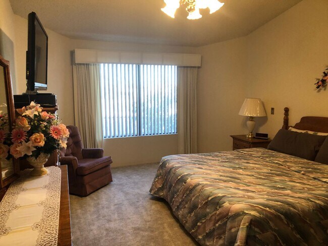 Building Photo - 1439 Leisure World