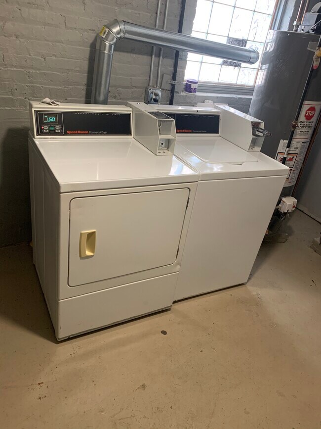 Laundry room - 5445 W Schubert Ave