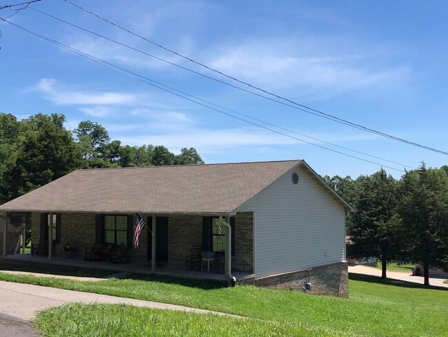 Primary Photo - Basement Ranch 4BR/ 3BA 2 Car Garage