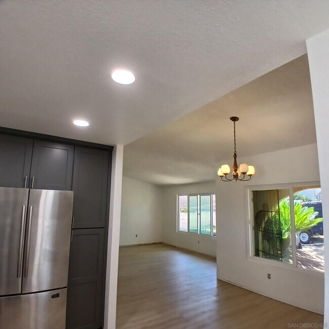 Building Photo - 3063 Contut Ct