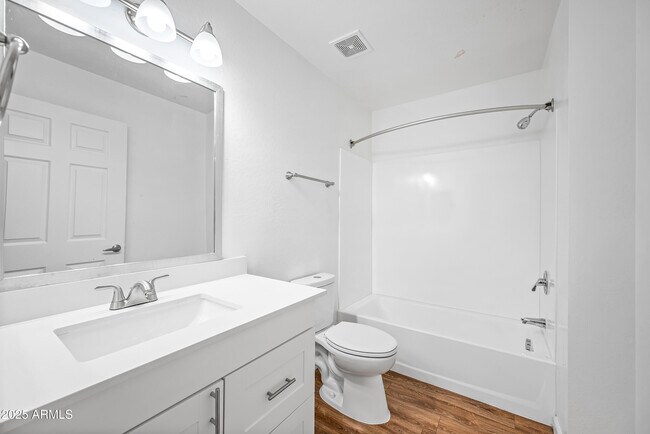 Building Photo - 3065 N 67th Ave