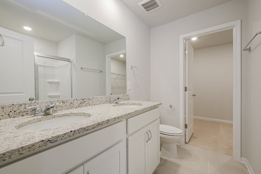 Building Photo - 3064 Orwell Dr SE