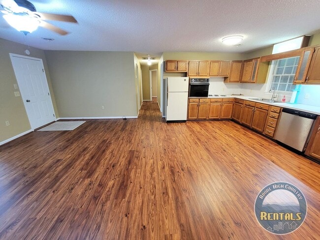 Building Photo - 2bd/2ba Home in Linville