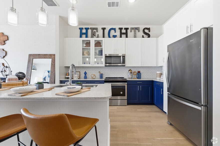 1BR, 1BA - 743SF - Kitchen - Foundry on 19th