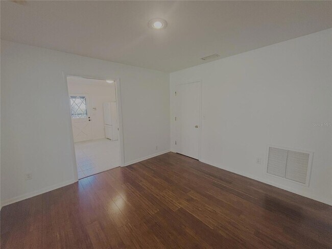 Building Photo - 4440 NW 80th Ave