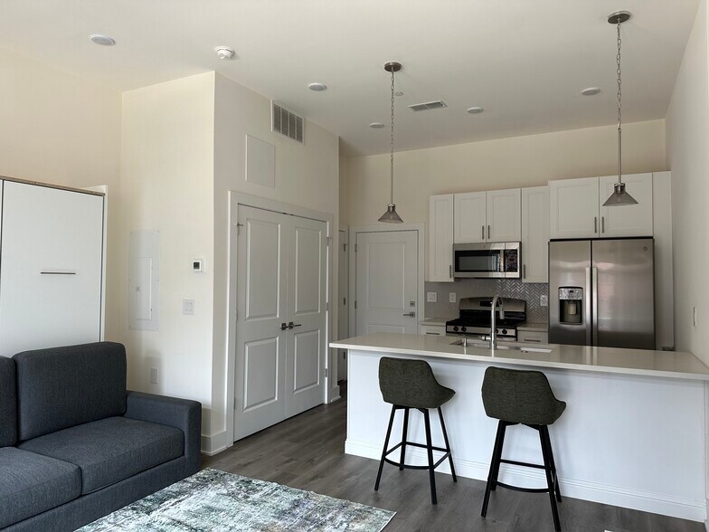 Kitchen - 1102 N 2nd St