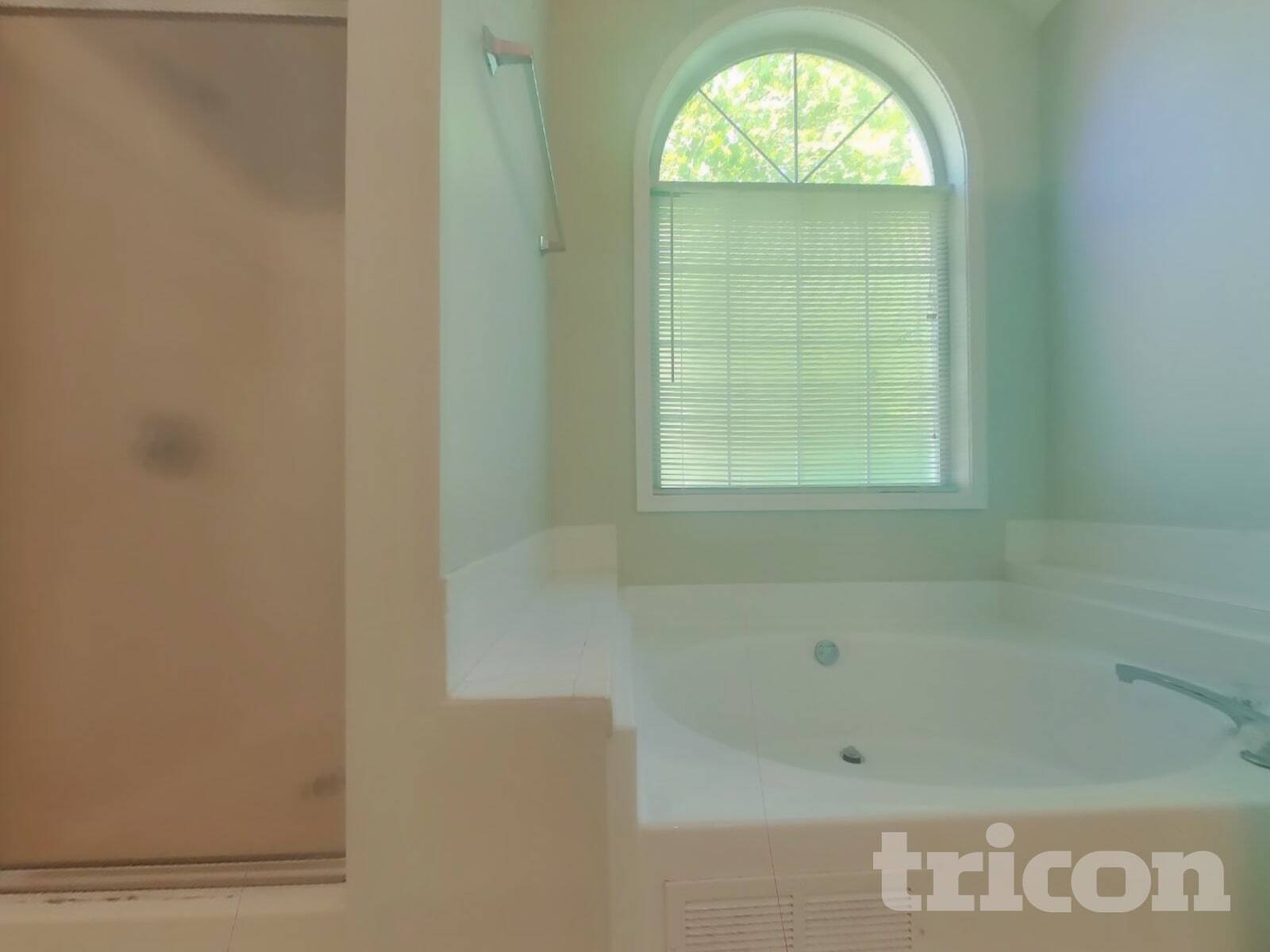 Building Photo - 504 Anthony Pl