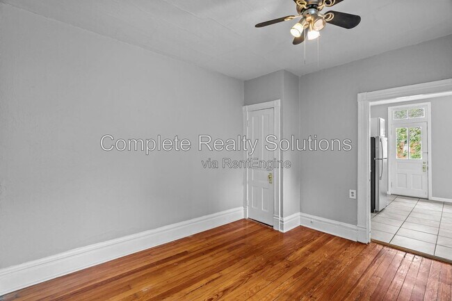 Building Photo - 4109 Hartford St