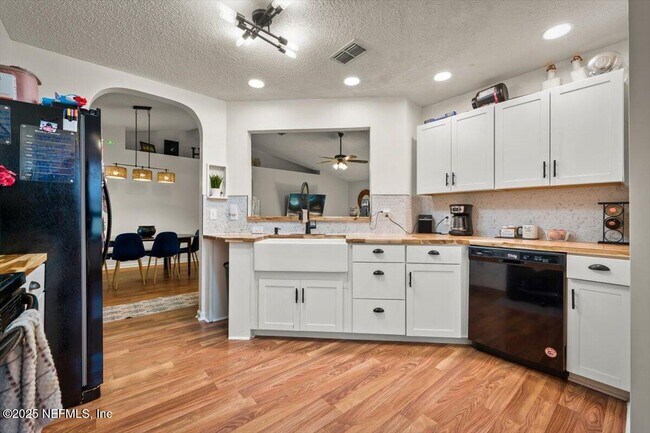 Building Photo - 3314 Guernsey Ct