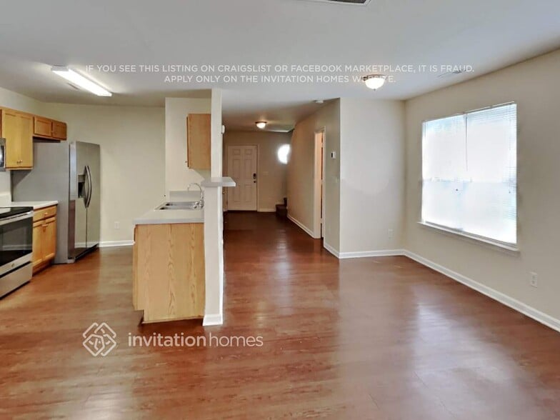 Building Photo - 711 Wilderness Trail Dr