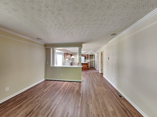 Building Photo - 35 Langtree Dr