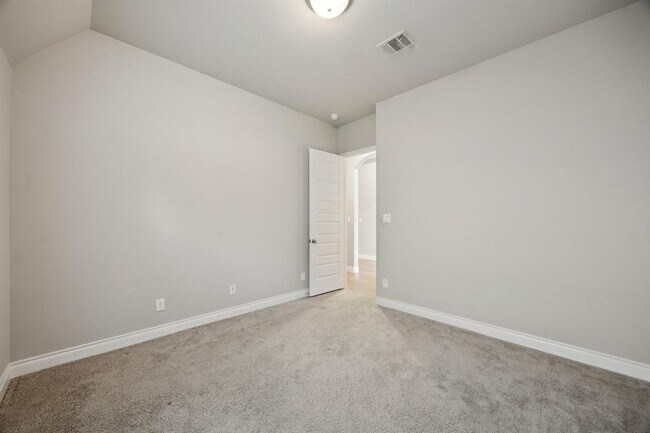 Building Photo - 12502 Kinmundy Ln