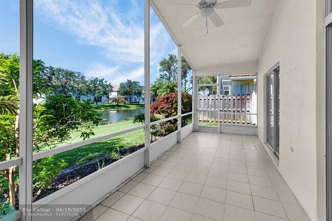 Building Photo - 9631 Orchid Grove Trail
