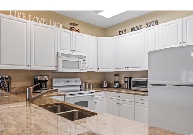 Building Photo - 1009 World Tour Blvd