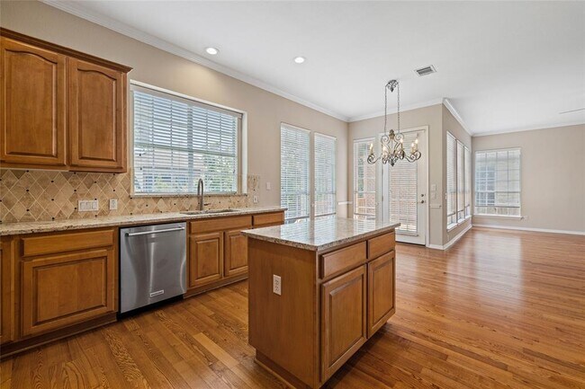 Building Photo - 10425 Canyon Vista Way