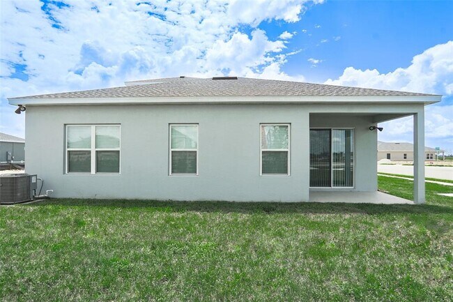 Building Photo - 1892 Basenji Dr