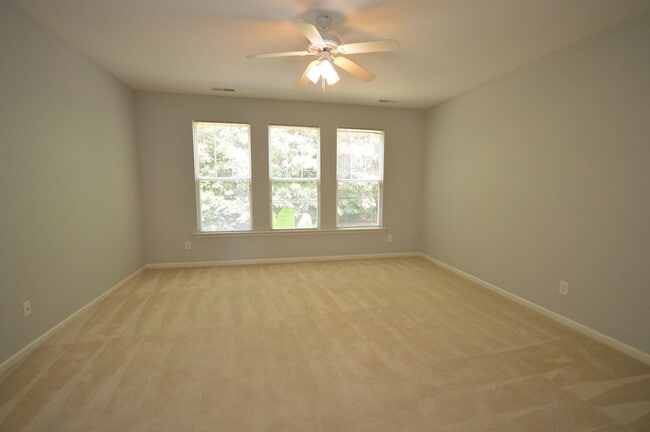 Building Photo - 1507 Hinchliff Ct