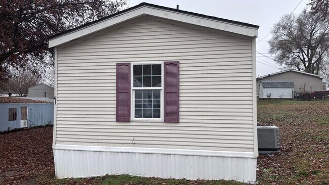 Primary Photo - Newly Remodeled Home For Sale