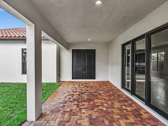 Building Photo - 10630 SW 55th St