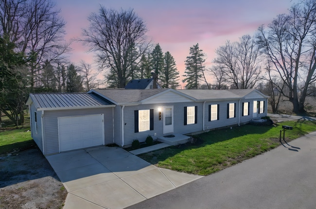 Building Photo - Sheridan Duplex Unit (no garage)