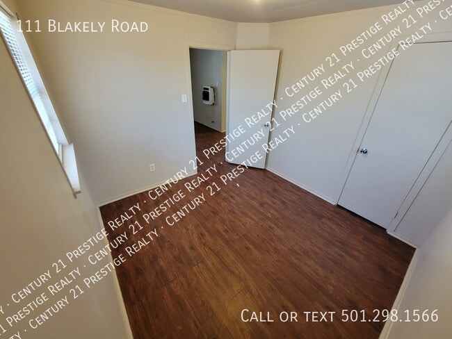 Building Photo - 111 Blakely Rd