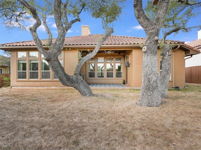 Building Photo - 3001 Noack Dr