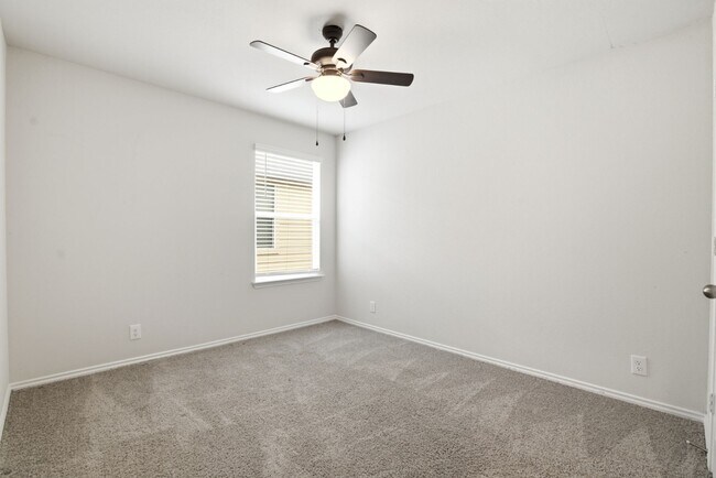 Building Photo - New 3-bed 2-bath home available in Cobalt Canyon Community! Move in NOW!