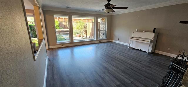 Building Photo - 1813 Weanne Dr