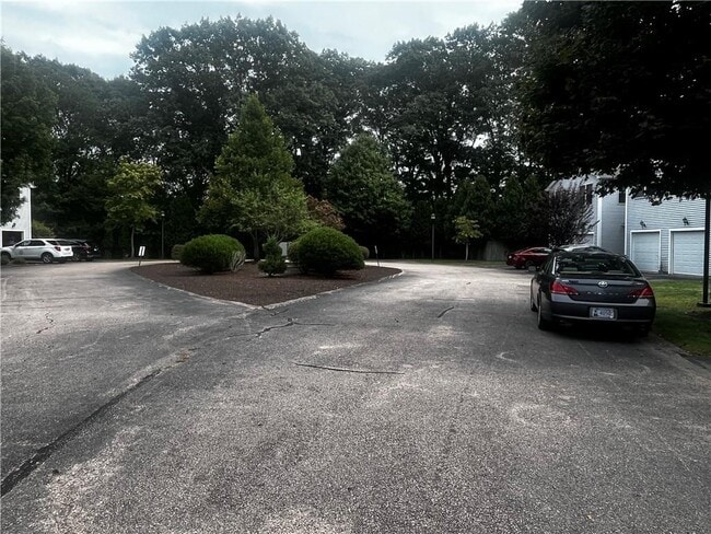 Building Photo - 107 Rocky Brook Way