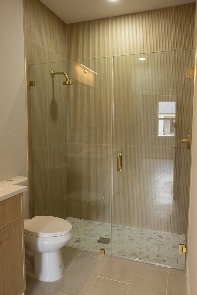 Building Photo - 4873 29th St SW