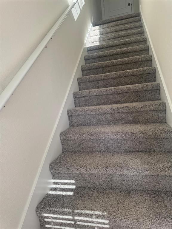 Building Photo - 6594 Leo Ln