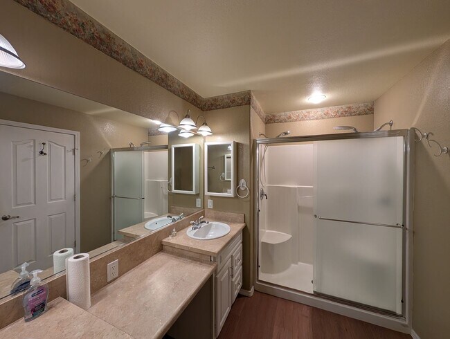 Building Photo - 224 Capitan Cir