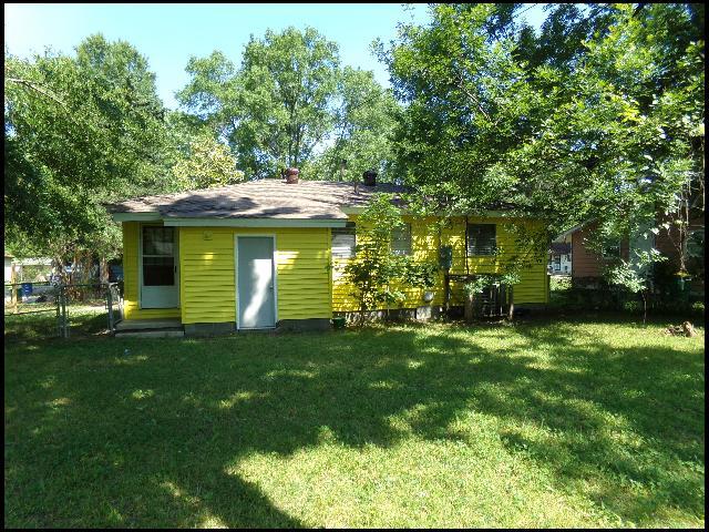 Building Photo - 908 Greenlea Dr