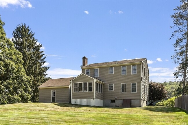 Building Photo - 221 Parkerville Rd