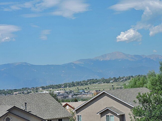 Building Photo - 4326 Alder Springs View