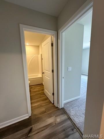 Building Photo - 220 Laila Wy