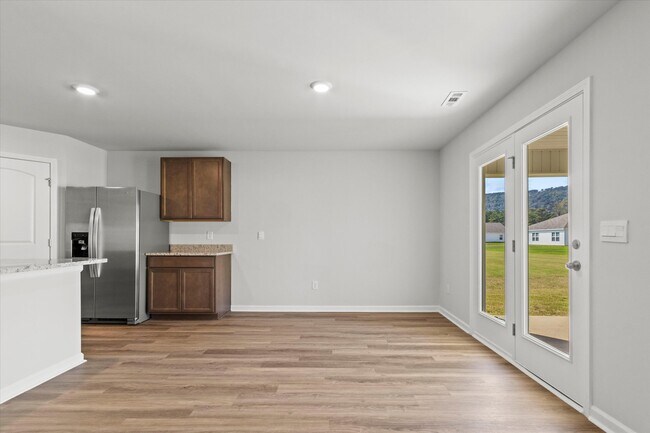 Building Photo - 10092 Anders Wy S E