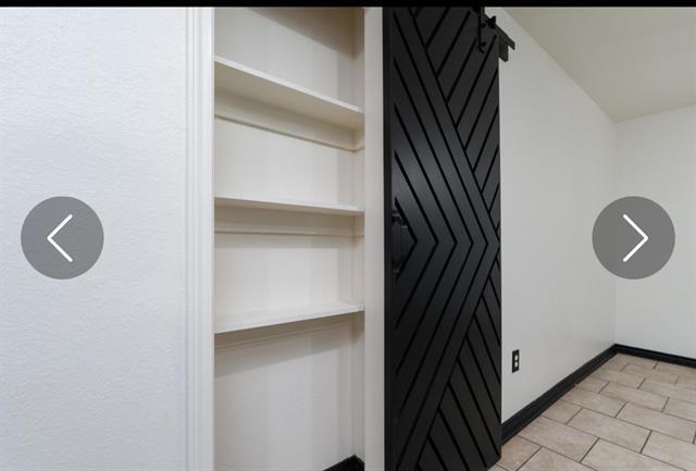 Building Photo - 7950 Starlight Dr