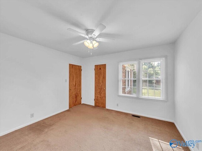 Building Photo - 422 Karter St NW